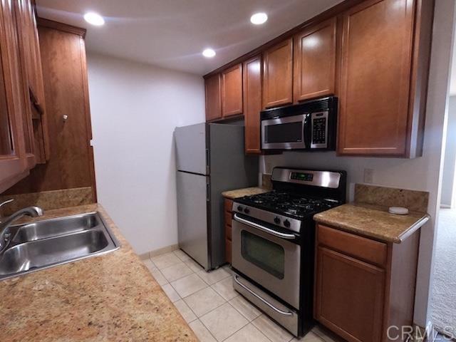 Building Photo - 715 Paso de Luz