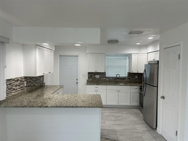 Photo - 365 Capri Blvd House