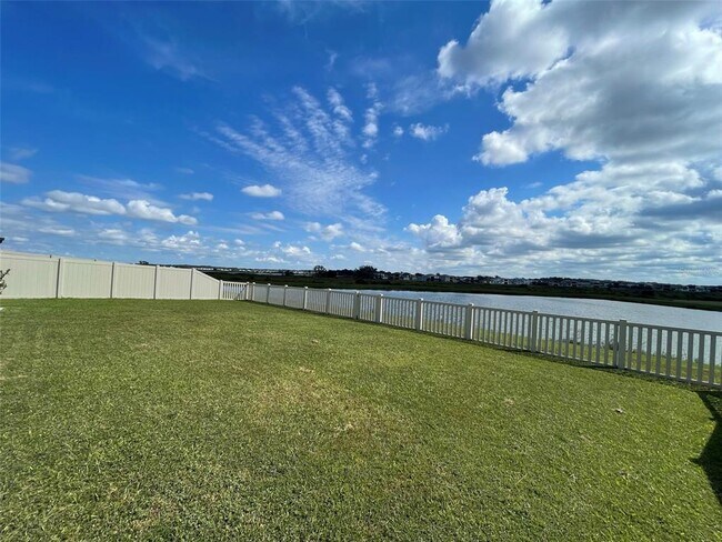 Foto del edificio - 31875 Sun Kettle Lp