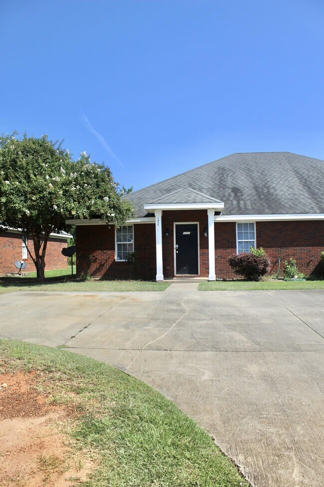 Foto del edificio - 1815 Cobblestone Ct