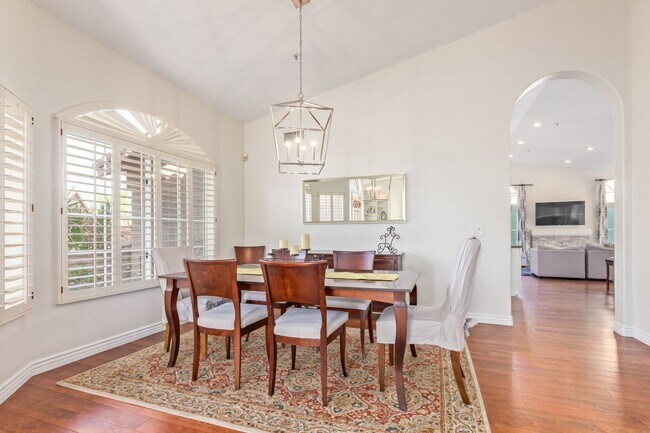 Foto del edificio - Come Settle In — This Scottsdale Gem Is Re...