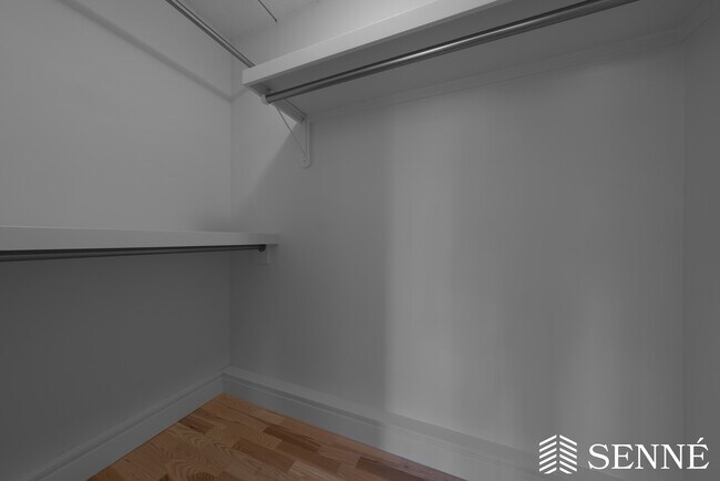 Building Photo - 14 Trowbridge St