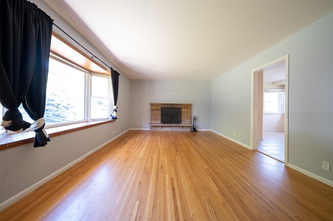Building Photo - 4689 Morris Ln