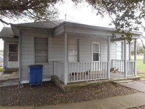 Building Photo - 2301 Co Rd 348
