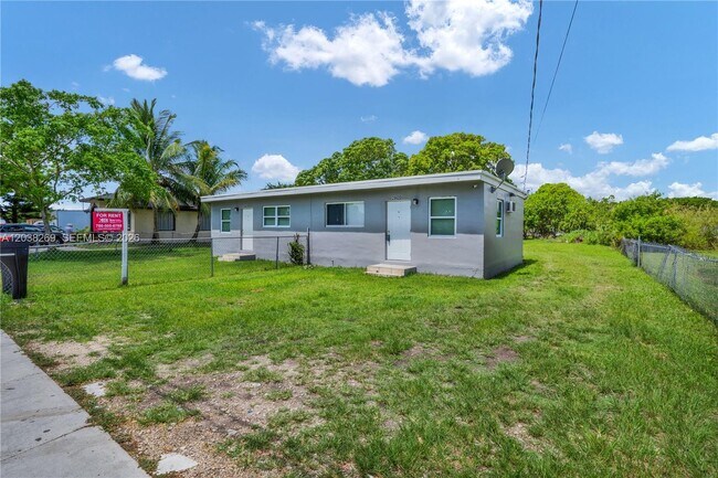 Foto del edificio - 26620 SW 138th Ct