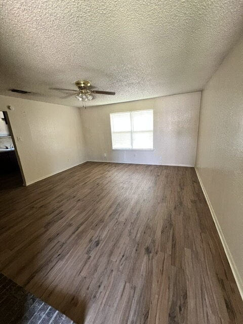 Photo - 2 Bedroom 2 Bath Duplex for Lease in Benbrook Apartment