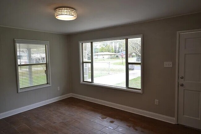 Foto del edificio - 3304 Grant St