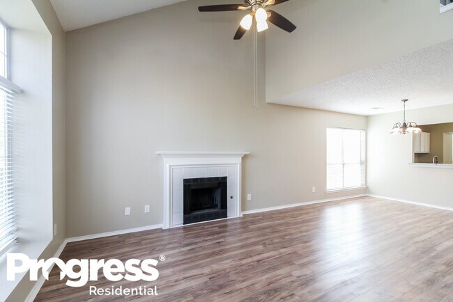 Building Photo - 1521 Chapman St