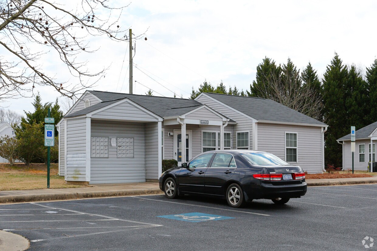 Northgate Apartments Bessemer City, NC