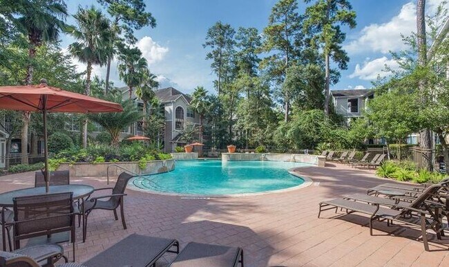 Foto del edificio - 8101 Research Forest Dr