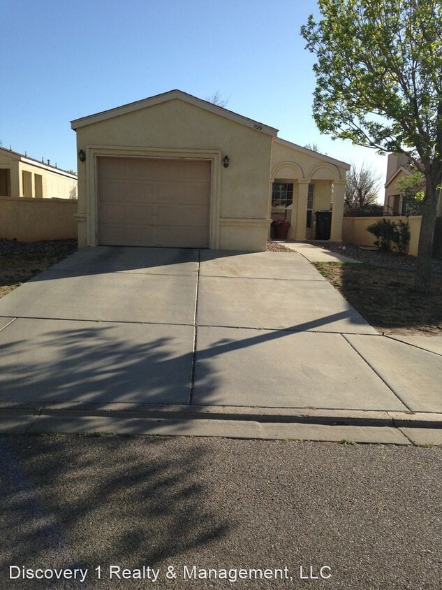 Primary Photo - 2 br, 2 bath House - 1129 Sand Dune Rd NE