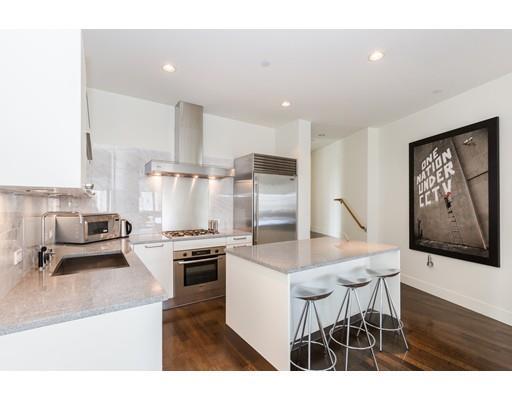 Primary Photo - 360 Newbury St