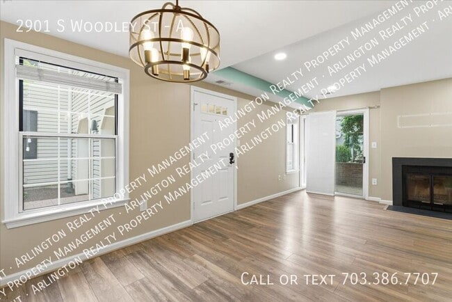 Photo - 2901 S Woodley St House