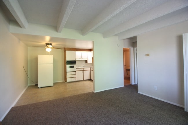 Building Photo - The Club Apartments