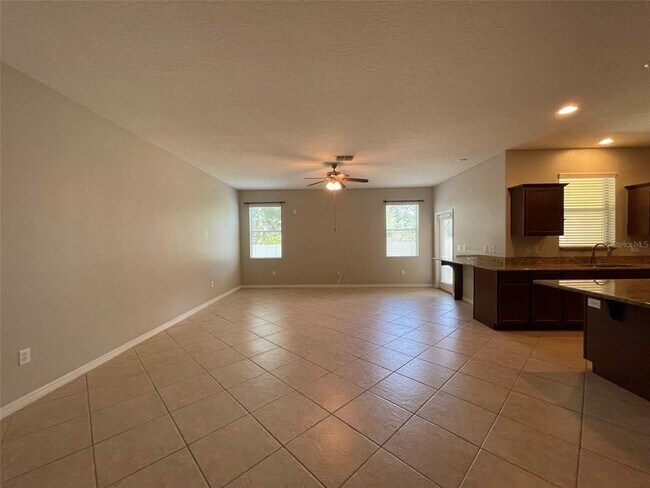 Foto del edificio - 8603 Fiddleleaf Ct