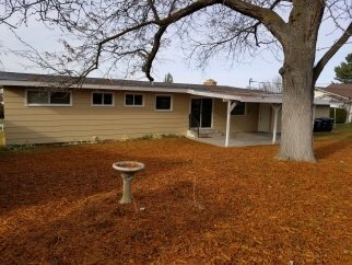 Building Photo - 1111 S Skyline Dr
