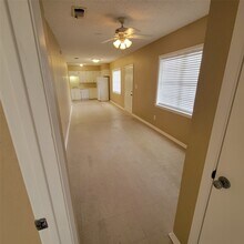 Building Photo - 802 Avenue K