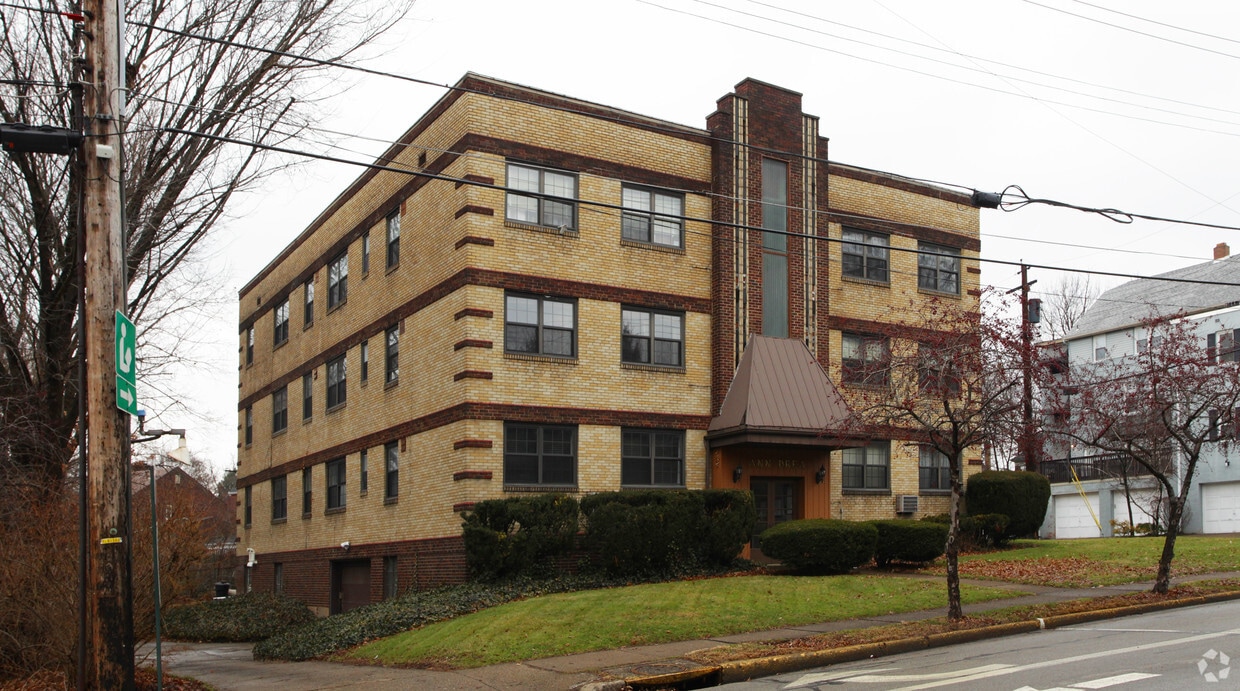Building Photo - Ann Drea Apartments