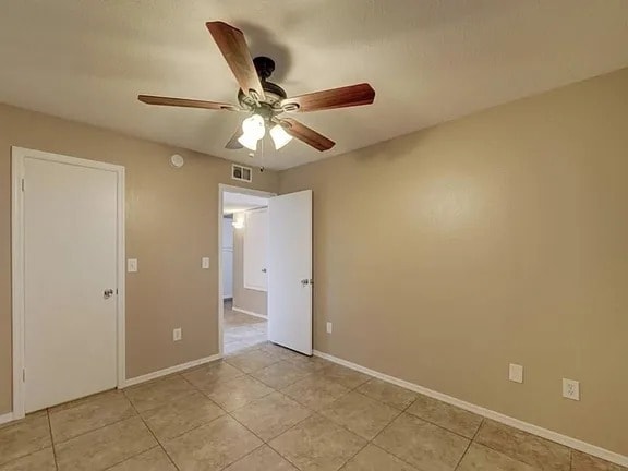Foto del edificio - 533 W Guadalupe Rd