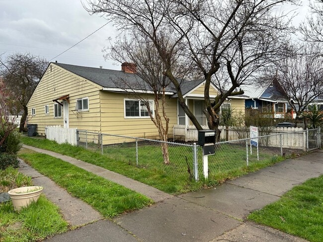 Building Photo - 6803-2t - 20/22 Quince St.