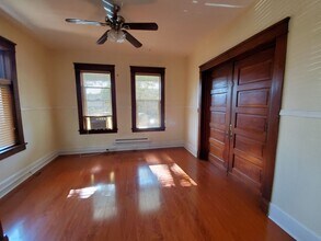 Building Photo - 351 S 300 E