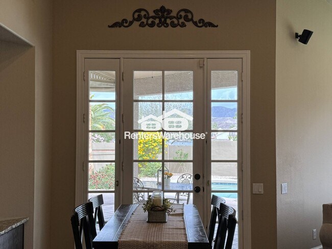 Foto del edificio - 3848 E Amberwood Dr