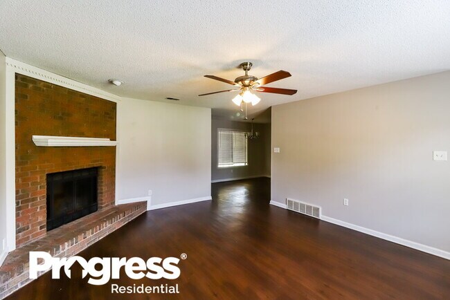 Building Photo - 7133 Butterfly Dr