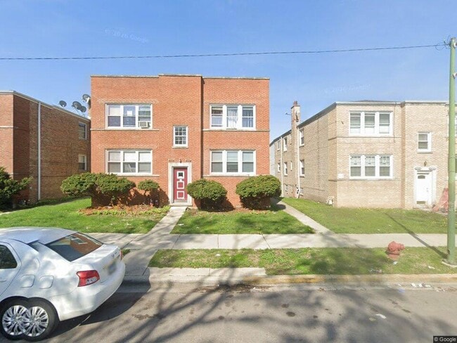 Building Photo - 6522 N Seeley Ave