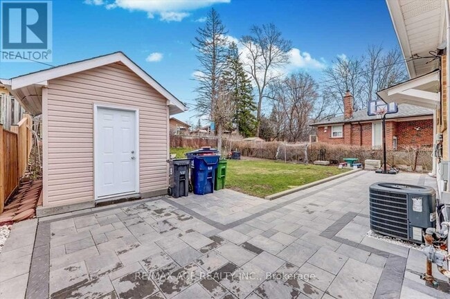 Building Photo - 137 Janray Dr