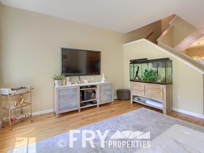 Foto del edificio - Multi-Level Townhome in the Heart of Belmar