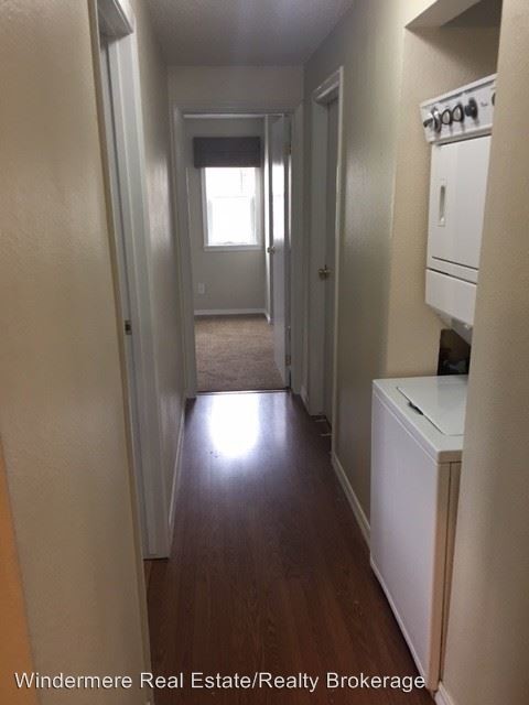 Building Photo - 2 br, 1 bath House - 319 128th St SE #P228