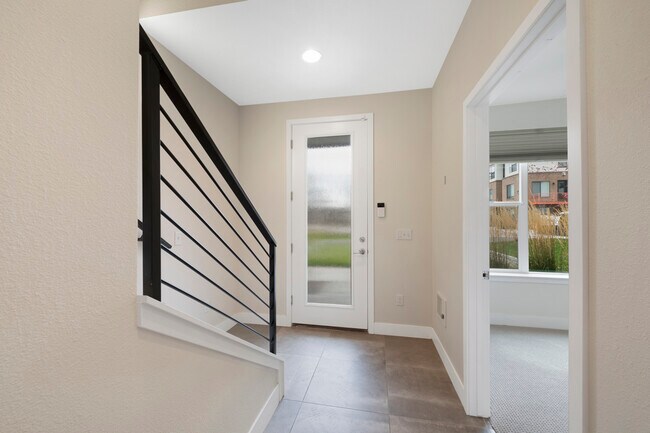 Building Photo - 3048 Wilson Ct