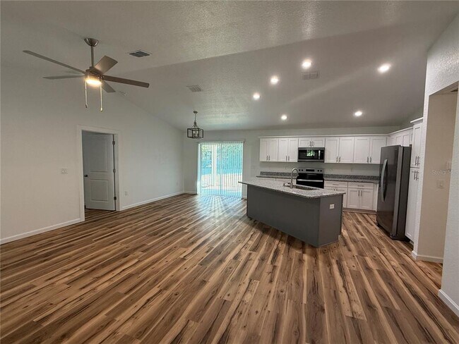 Foto del edificio - 919 Spruce St