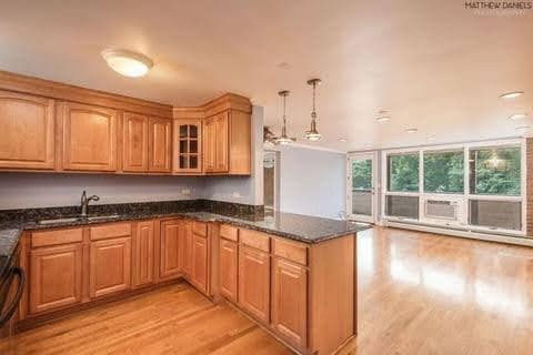 Primary Photo - 620 S Hough St