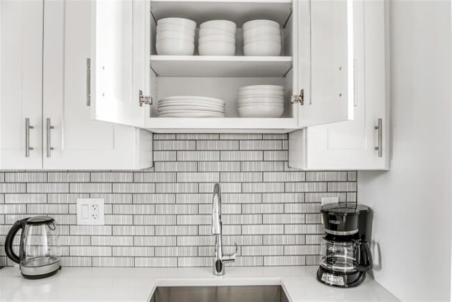 Building Photo - 395 Columbia St