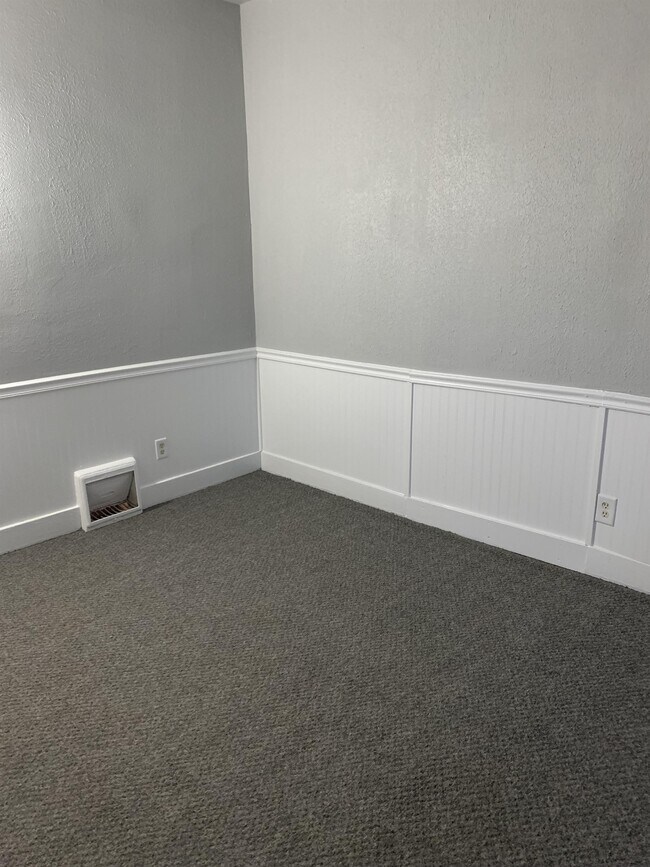 Foto del edificio - 808 5th Ave SW