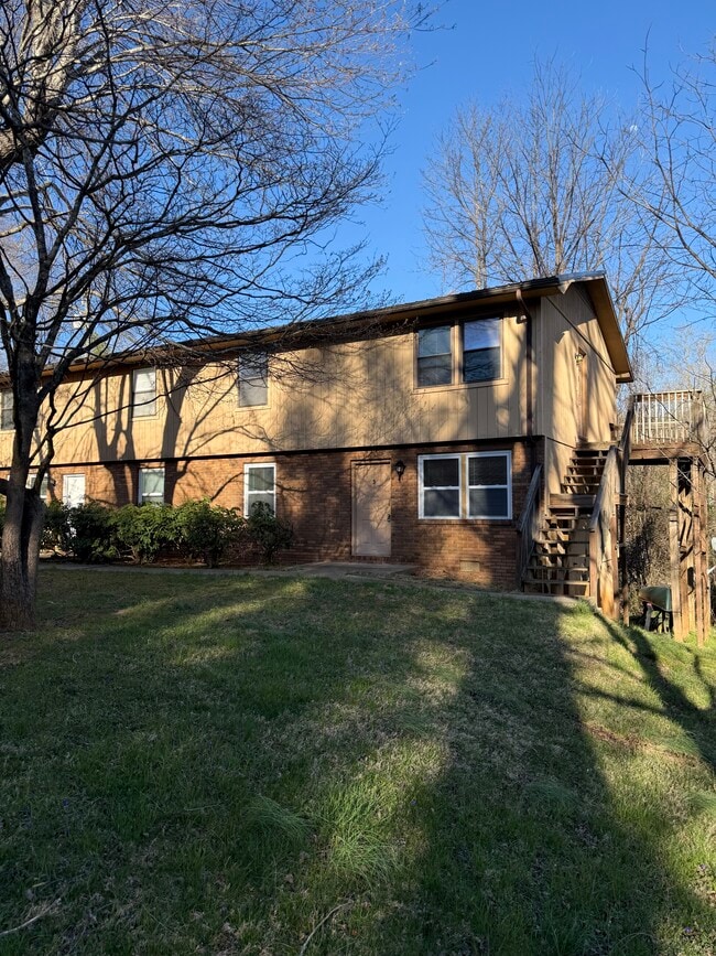 Building Photo - 217 N Fork Rd