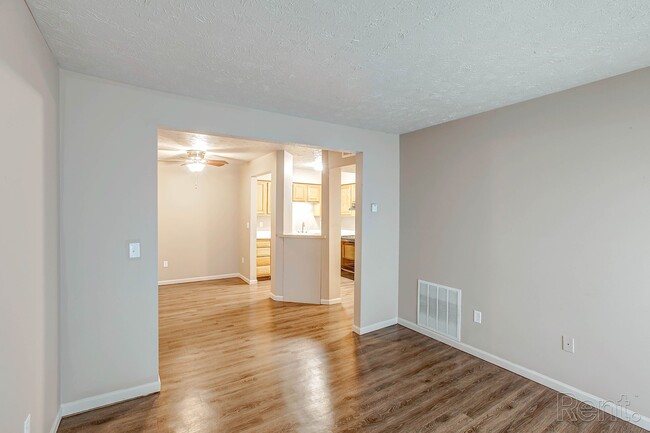 Foto del edificio - Prairie Green Apartment Homes