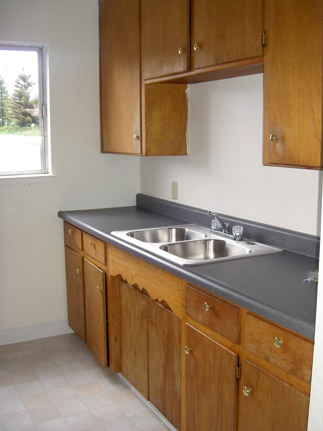 Kitchen - Dorsey Terrace Apartments