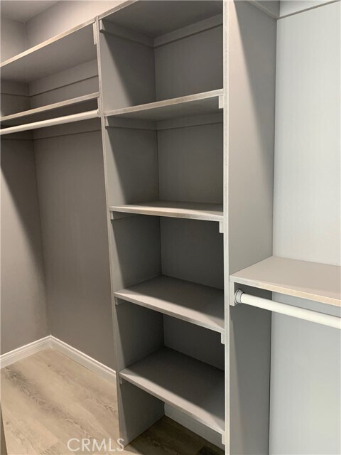 Foto del edificio - 11652 Adenmoor Ave