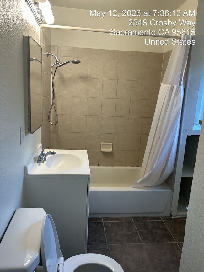 Building Photo - 2540/44/48 CROSBY WAY