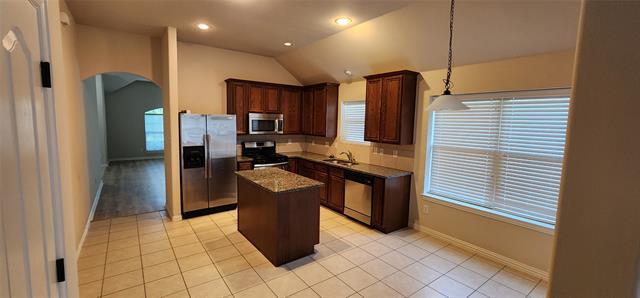 Building Photo - 8219 Tierra Del Sol Rd