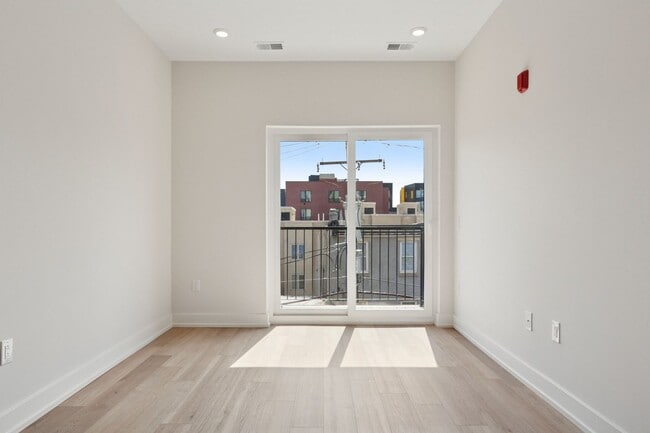 Interior Photo - The Archer