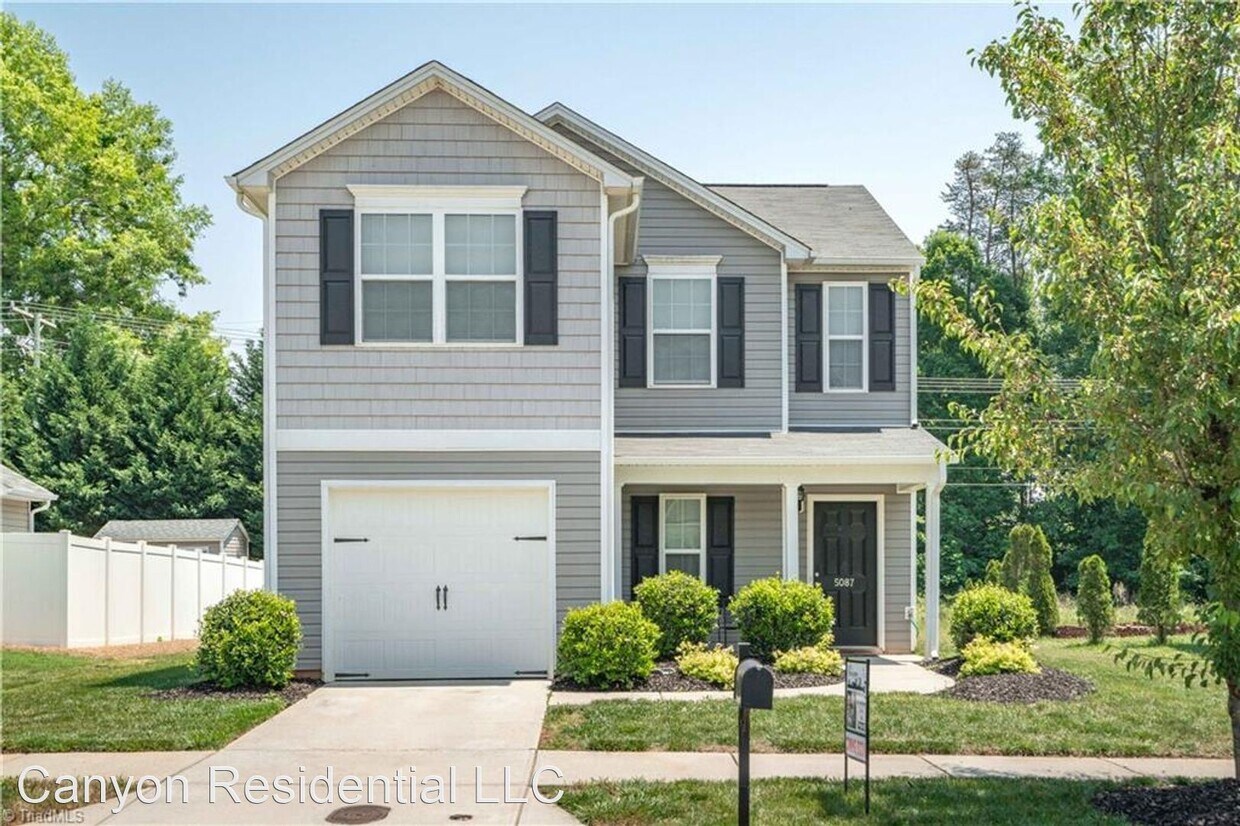 Primary Photo - 3 br, 2.5 bath House - 5087 Liberty Hall C...