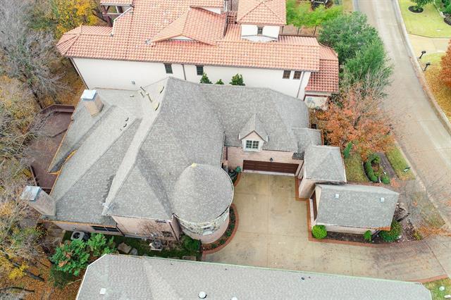 Building Photo - 6401 Avalon Woods Dr