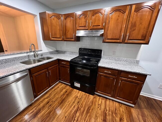 New granite countertops - 234 Crescent Dr