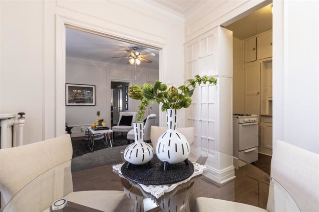 Photo - Hawthorne Apartments