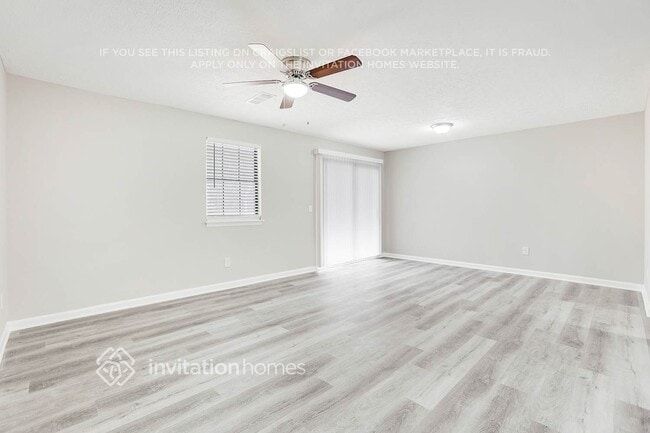 Building Photo - 4096 Big Valley Trail