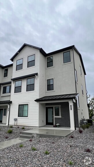 Building Photo - 594 S 900 W