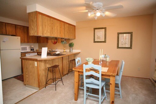 Building Photo - 17010 SE Naegeli Dr